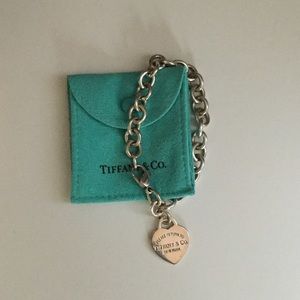 Tiffany & Co. Heart Bracelet💙